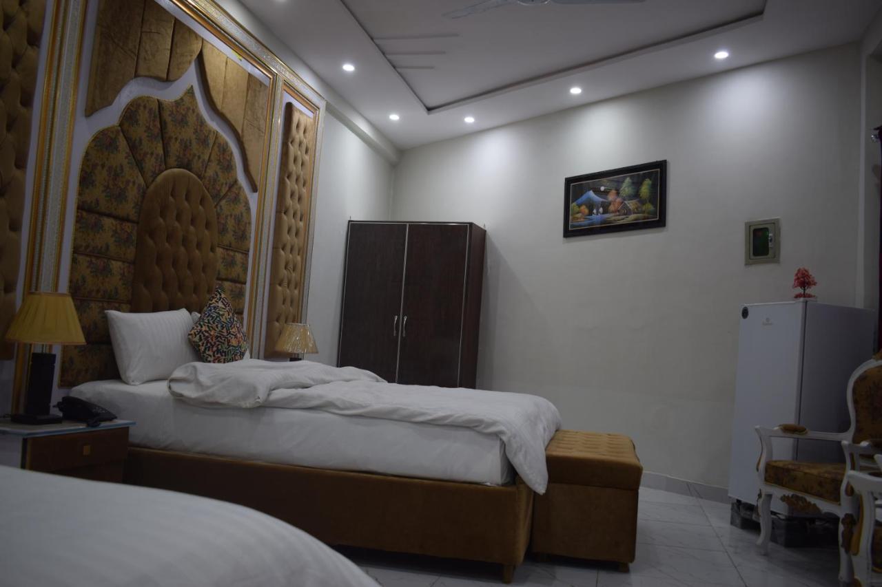 Relax Inn Lahore Exterior foto