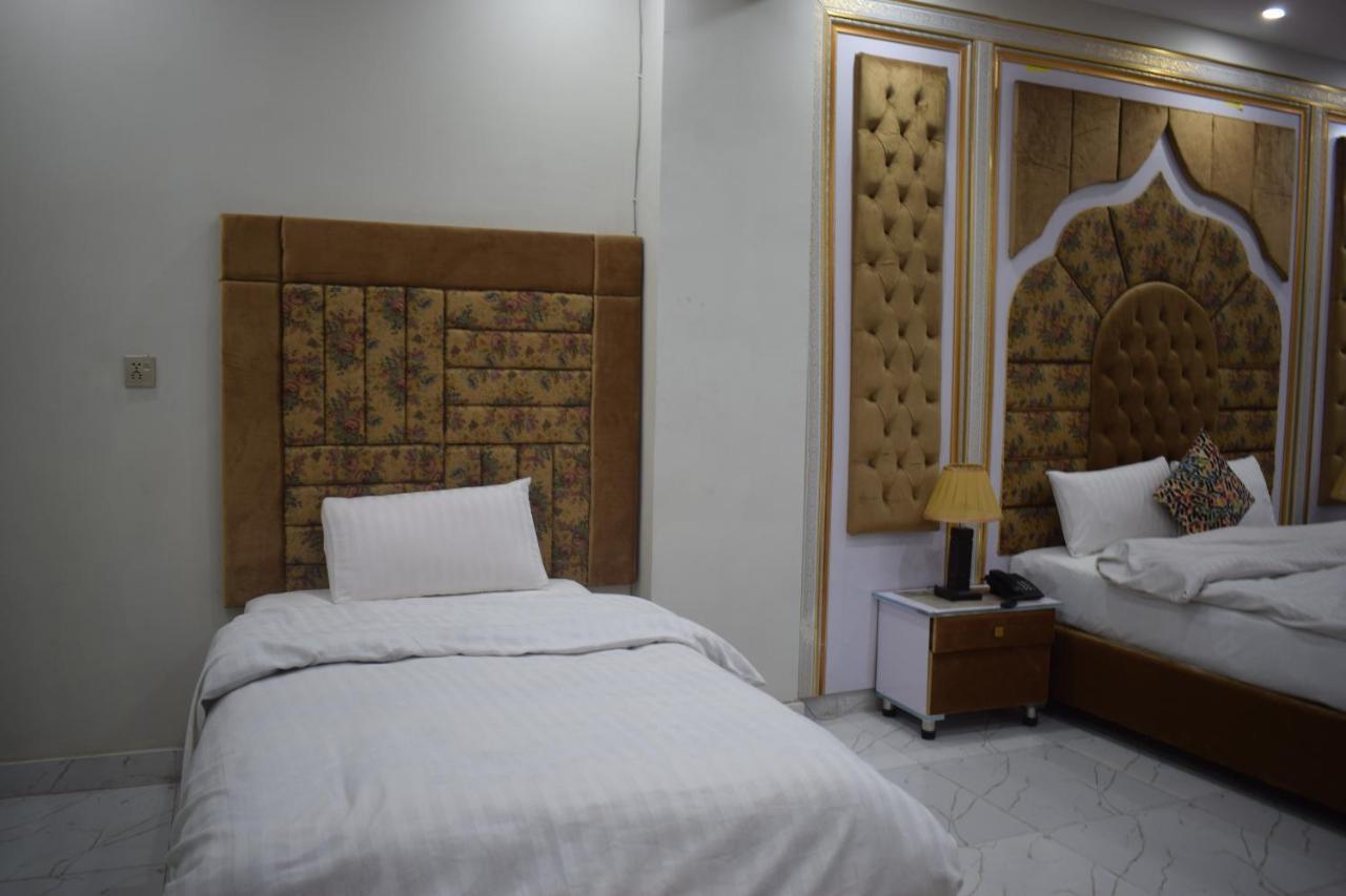 Relax Inn Lahore Exterior foto